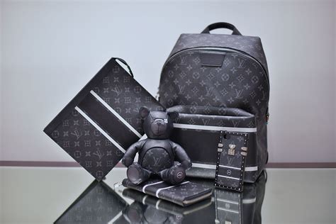 louis vuitton x fragments